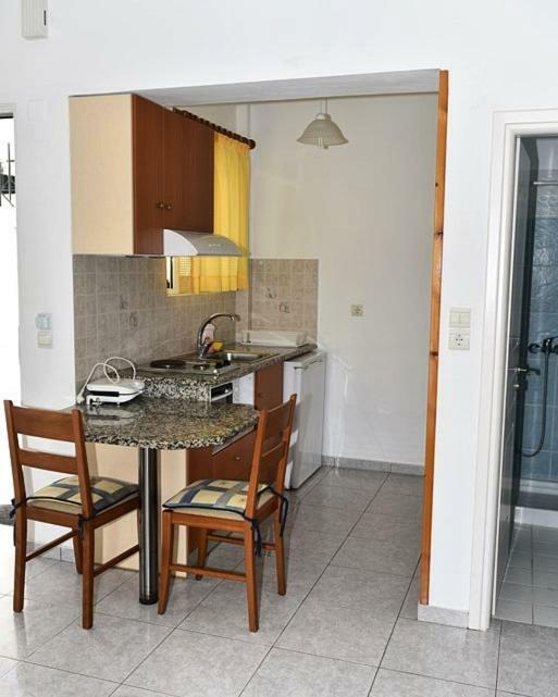 Marmaron Rooms Αγιόκαμπος Εξωτερικό φωτογραφία
